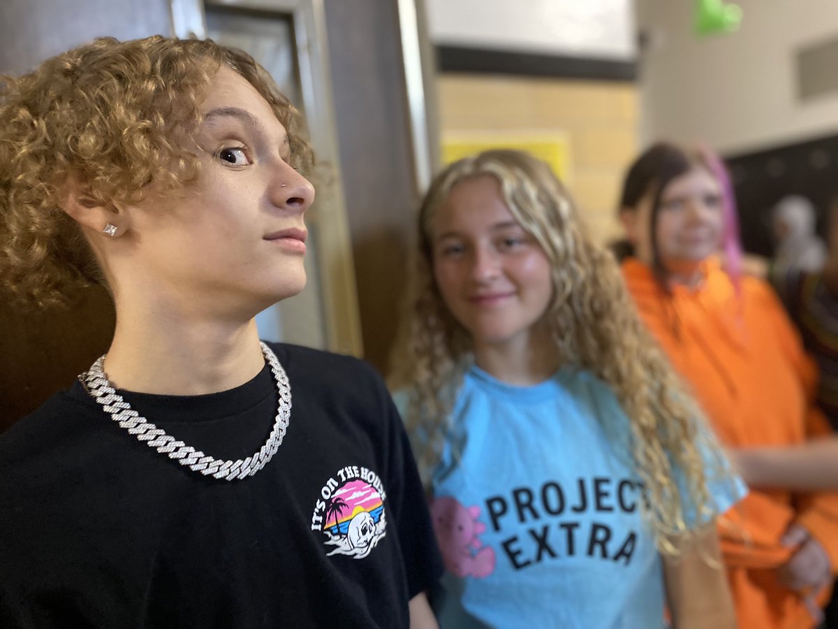 Lara Brunk tweet media