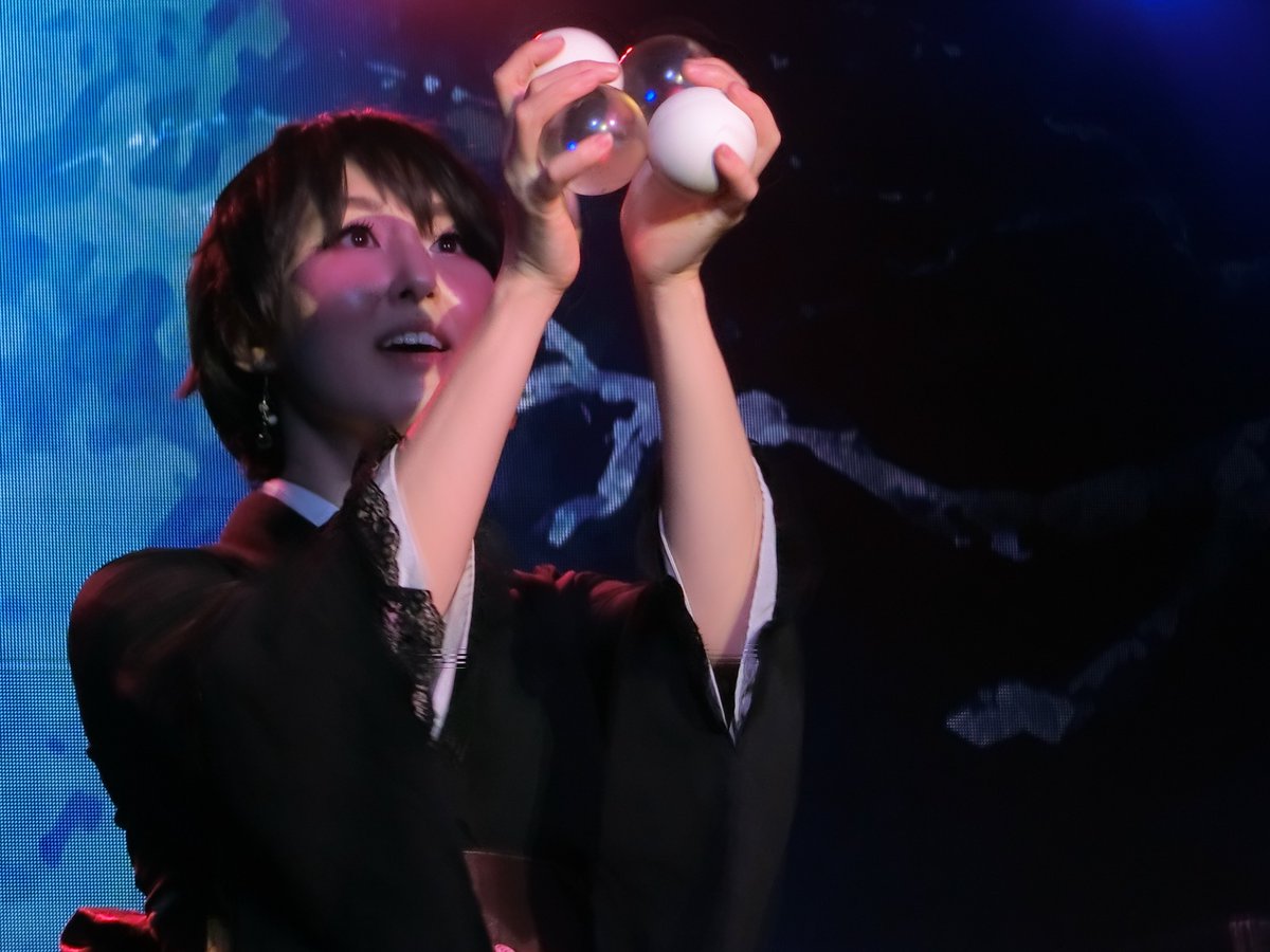 yoyokade's tweet photo. 六本木オズマンド 2023.4.21
ちょっぴり久しぶりみたいな気もしましたが、今月もizumaさんにお会いできてうれしかったです。彼女はいつも明るく元気で観ている私も活力が沸いてきます。そのオーラを浴びて来週の健診も乗り���りま~す✨😉
#izuma
#RoppongiOSMAND
#オズマンド https://t.co/DdmXHHnXsK