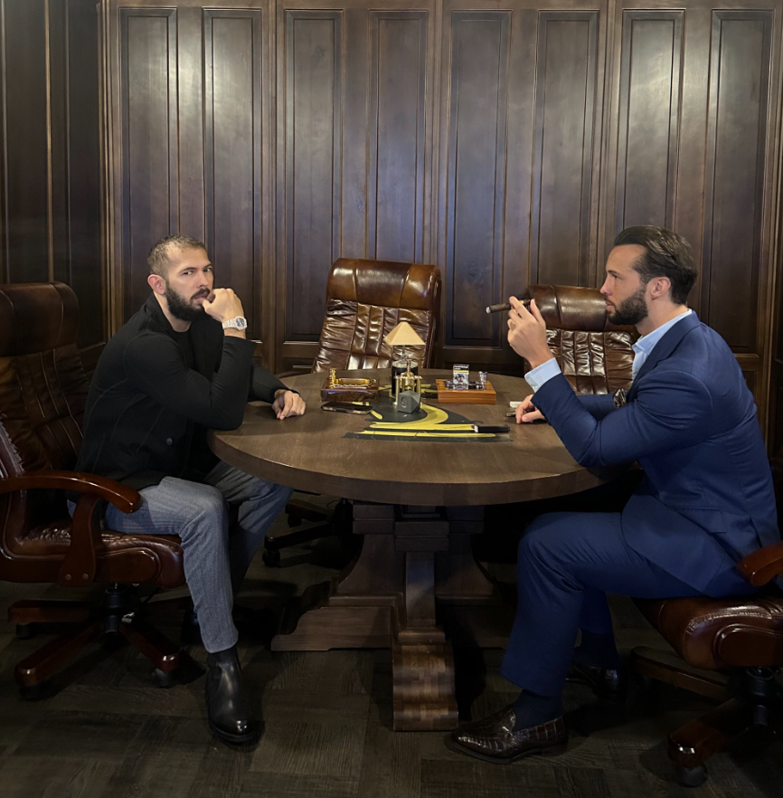 TheTateDaily's tweet image. A final decision has been made by the judge, and the Tate brothers will have to spend another 30 days under house arrest. #TristanTate #AndrewTate #FreeTates