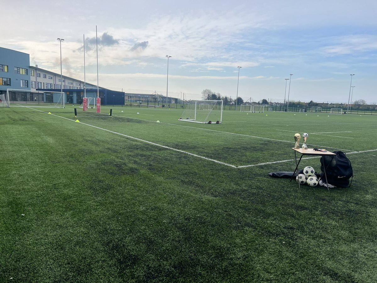 GoalgettersSS's tweet photo. What a day it has been! World class efforts from all pupils who played at our annual ’Goalgetters YBB Cup’! 
Tywyn Primary - Cup Winners
Sandfields Primary - Plate Winners
@YBB_LowerSchool @YBB_PESport @tywynprimary @BaglanPrimary1 @BlaenbaglanPrim @Sandfields_Pri 
Epic games 🔥 https://t.co/0MJsNR5iTC