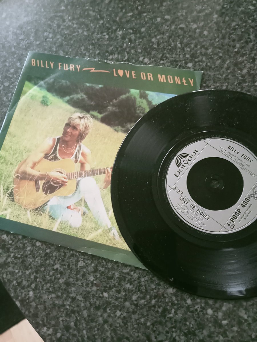 Sometimes it's worth going through a pile of Charity Shops 45rpms, as today I found this gem from #BillyFury from 1982 on the Polydor label.