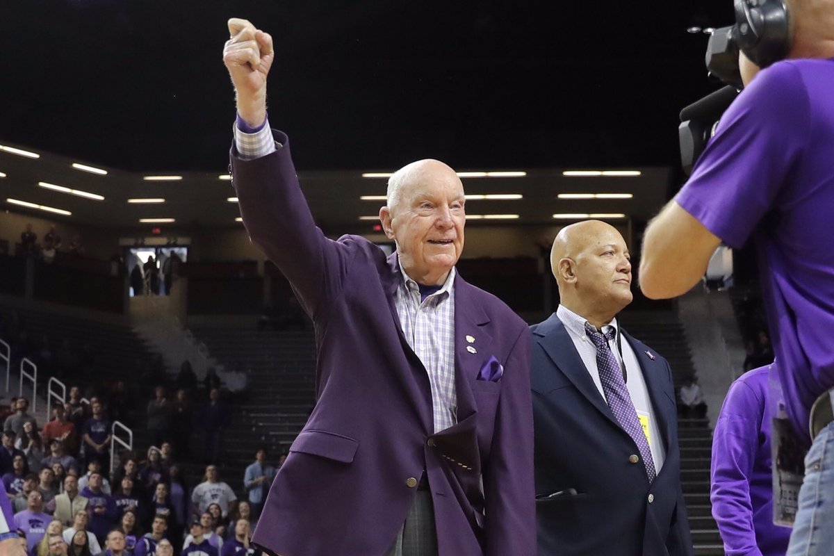 BoscoesBoys's tweet photo. Rest in Peace to Mr. K-State: Ernie Barrett. An All-American basketball player, a game changing Athletics Director, and the best of all K-State fans, there will not be any better Wildcats than him. https://t.co/LQElR5vVQq