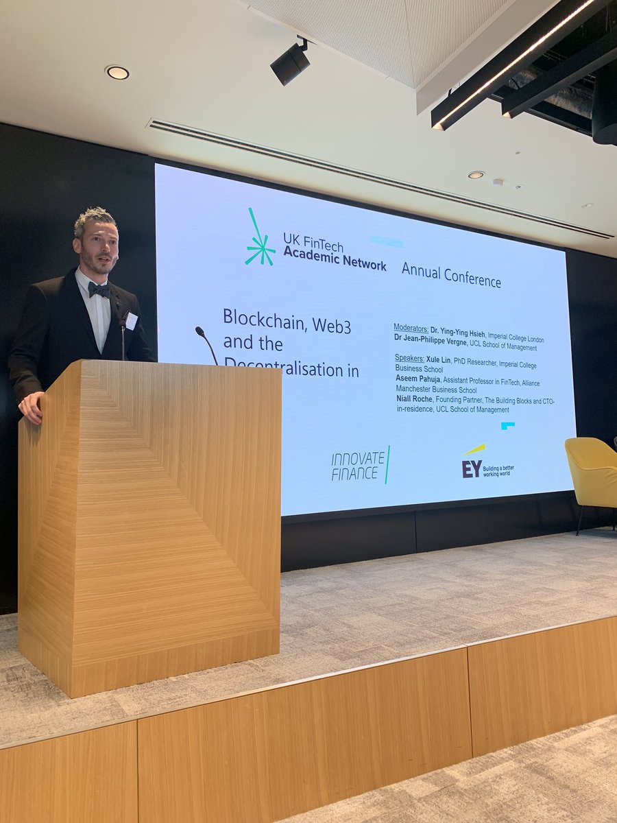 niallroche's tweet photo. Delighted to have presented at the inaugural #UKFintech Academic Network, thanks to @MarkosZach and also to @PirateOrg and for a assembling a great panel. @thebldgblocks @uclcbt @DLT_Science https://t.co/TQn6Rdu89w