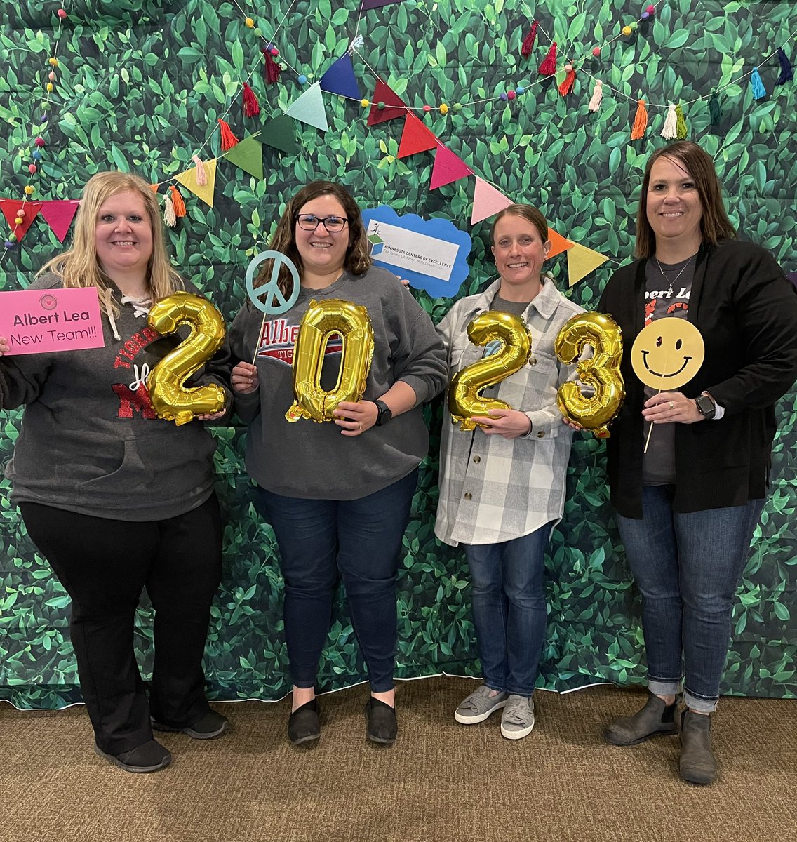 anfinson_pam's tweet photo. @MNCOE11 The Albert Lea ECSE team can’t wait to begin our EQIP innovation! #MNCoE https://t.co/yJIXJHGtNV
