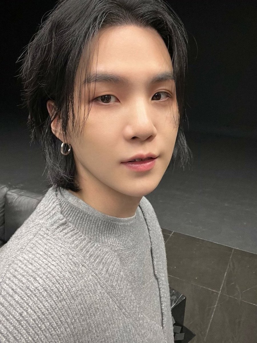 taemutuals's tweet photo. sempre será ele https://t.co/i7sFvTOviN