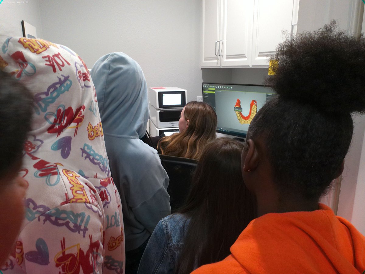 VUSD Expanded Learning tweet media