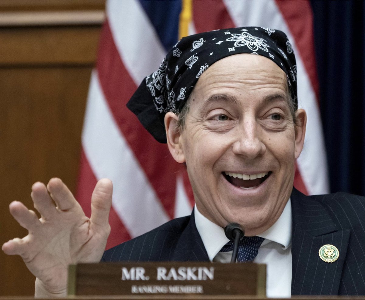 Congressman Jamie Raskin Beat Cancer! He’s a hero and a fighter! 

Drop a 💙 and Retweet to show him your support!