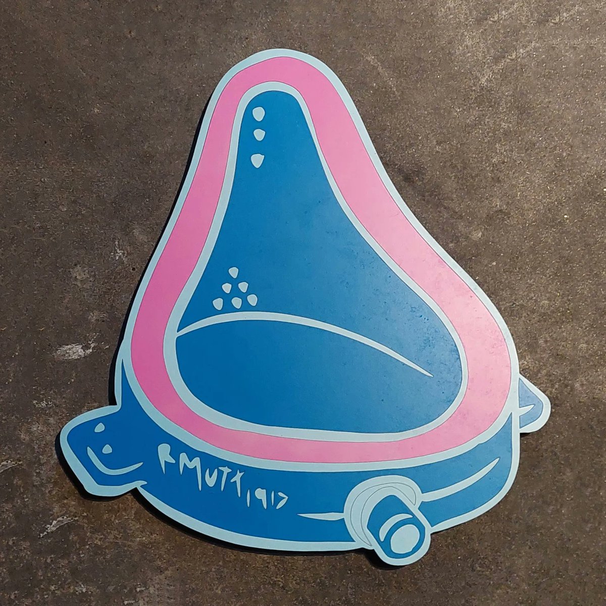 stephan_vk's tweet photo. Neon Pissoir 💦 
-
Having an original idea is overrated. For this piece I've copied the Pissoir, the piece by Duchamp, easily one of the most iconic artworks. 
-
Collection: Pop Pourie
Laser cut MDF, spray paint
60x60cm - 2022
500 EUR
-
LINK: https://t.co/5hpWCynT6e https://t.co/iudkssY5Jm