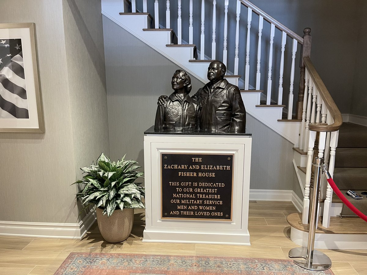 Lee Williams tweet media