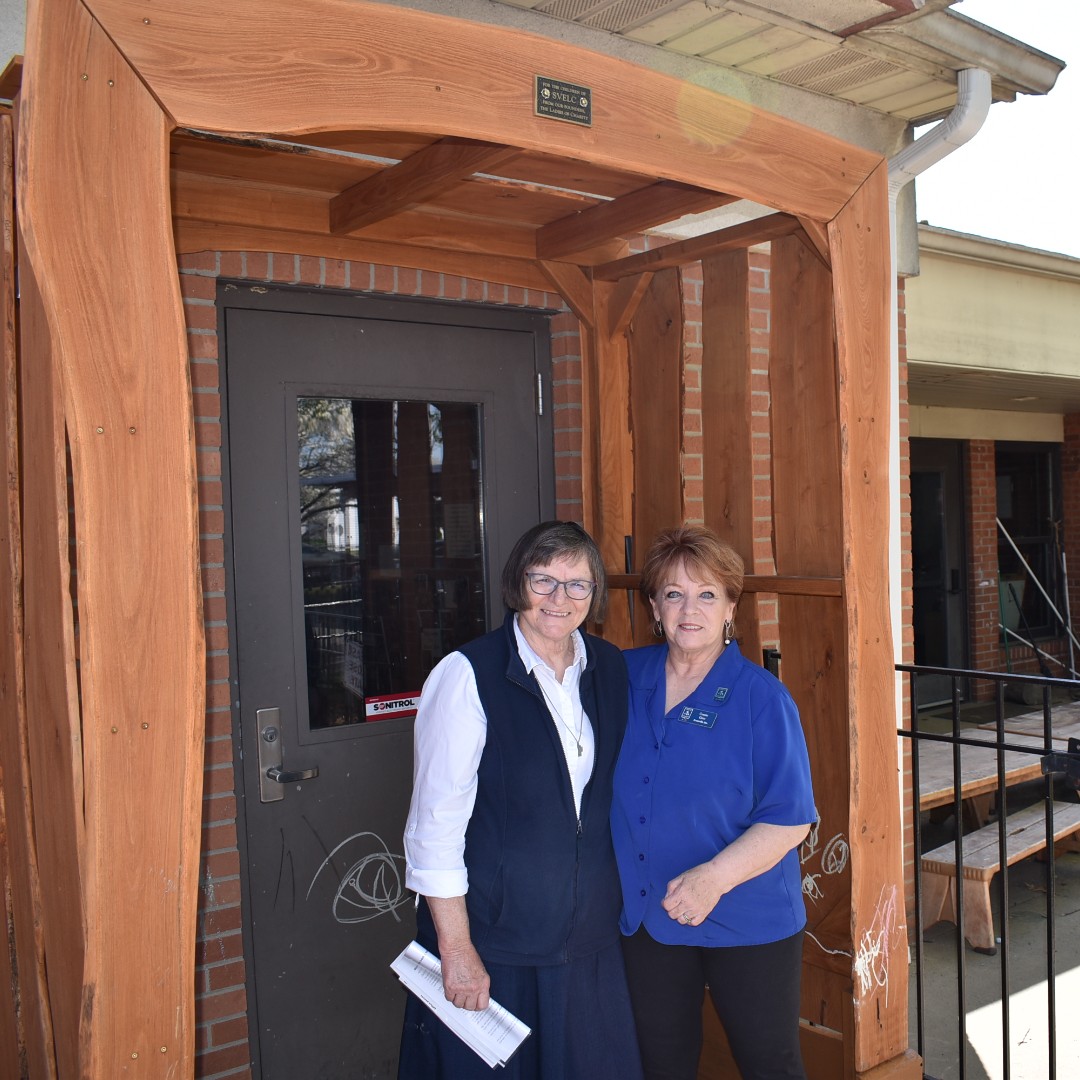 stvincentelc's tweet photo. 🌞 We had a beautiful dedication and ribbon cutting ✂️ last Friday for our new Outdoor Toddler 🍃 Nature Playground. @BowenEngineeri1 @evvregion
#earlylearning #excellence #nature #children #families #SVELC #donate #volunteer #strongcity #DaughtersOfCharity #LadiesOfCharity https://t.co/bZsHsT7Qa7