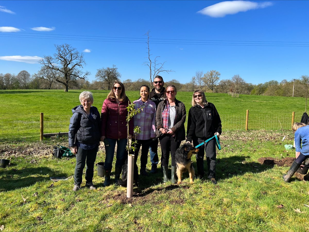Blueberry_BBT's tweet photo. Delighted to be a part of AG Comms 'Plant a Pledge' initiative for #EarthDay2023. We planted a wild cherry tree @AlderleyPark and have pledged to measure our carbon footprint and set our #sustainability goals by June 2024. https://t.co/IHPk2mafpB