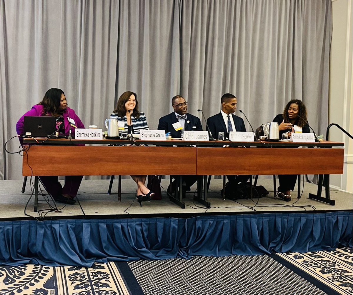 VAStateBar's tweet photo. VSB President Stephanie Grana and President-elect Chidi James join Michael Herring of McGuireWoods and Rashida MacMurray-Abdullah of Wiley Rein on a panel on the Culture of Diversity w/moderator Shemeka Hankin of Invictus Law. #DEI #Diversity https://t.co/ti7FGAUZ0B