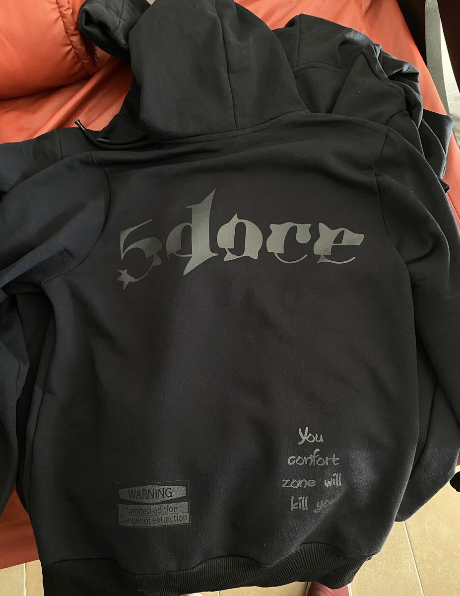 Buenas como están? Les muestro mi marca de ropa 😊 Ayer salió el #Drop4 #Darkhoodie 🖤<a href="/yo_nva/">YoVendoNvaCba</a> <a href="/VivireNuevaCba/">VivirenNuevaCórdoba®</a> Si me ayudan compartiendo genial ☺️🙌🏼
Tienda online:
cincodoceclothes.mitiendanube.com