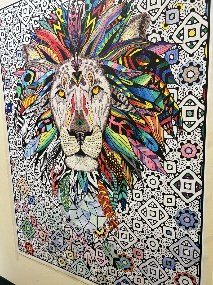 MCDAVI15's tweet photo. MHSN staff create boards that are engaging , interactive, and display ss work. They change often and I love seeing the many creative displays . Today, I participated in mindful coloring in just 2 minutes while I waited for a meeting . @Mr_KCullen @#MTSPride #wearemiddnorth https://t.co/WVoS6PvHfi