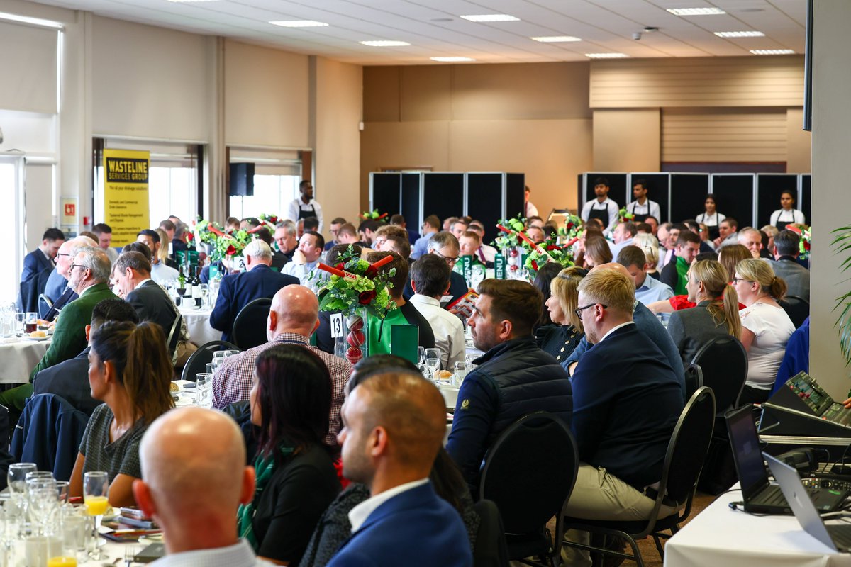 🍽️ A huge thank you to everyone who attended our CEO'S Pre-Season Lunch at Uptonsteel County Ground this afternoon.

We hope you enjoyed the event and the chance to hear from some of our most esteemed stars after an exciting start to the 2023 season. 🏏

🦊#FoxesFamily