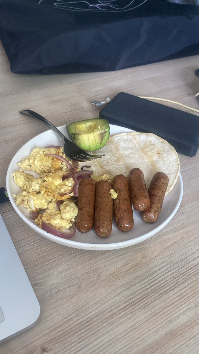 _mastermind6's tweet image. Love my girl no kizzy