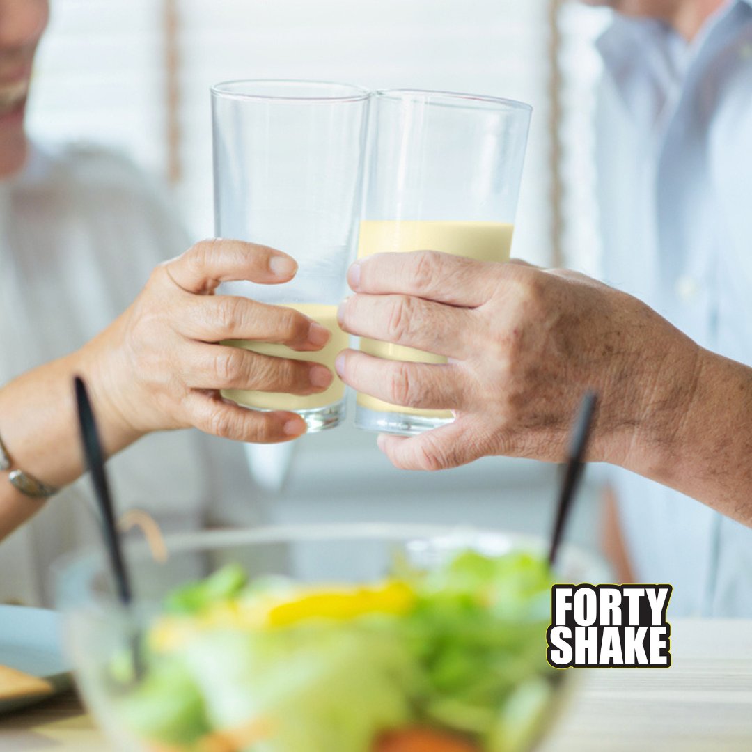 FabricaMelher's tweet photo. Momentos especiales dignos de recordar🥛💚
Recuerda que puedes adquirir tu Forty Shake en supermercados o en nuestra tienda en línea: https://t.co/BVrQaZmCxW
#FortyShake #Melher #TiendaOnline #DeliverySV #Vitaminas #Proteína #Minerales #FortyShakeMeAcompaña #YoTomoFortyShake https://t.co/JQLNyubIas