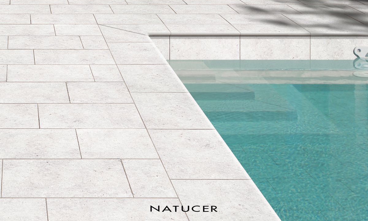 NatucerOnda's tweet photo. Piedras del Bruc un #porcelánico extruído inspirado en la belleza natural de las piedras, disponible en 3 de colores y diferentes formatos para que puedas crear el ambiente perfecto en los exteriores y #piscina de tu hogar, gracias a su acabado #antilip. #natucer #tileofspain https://t.co/al5L5Gj90q