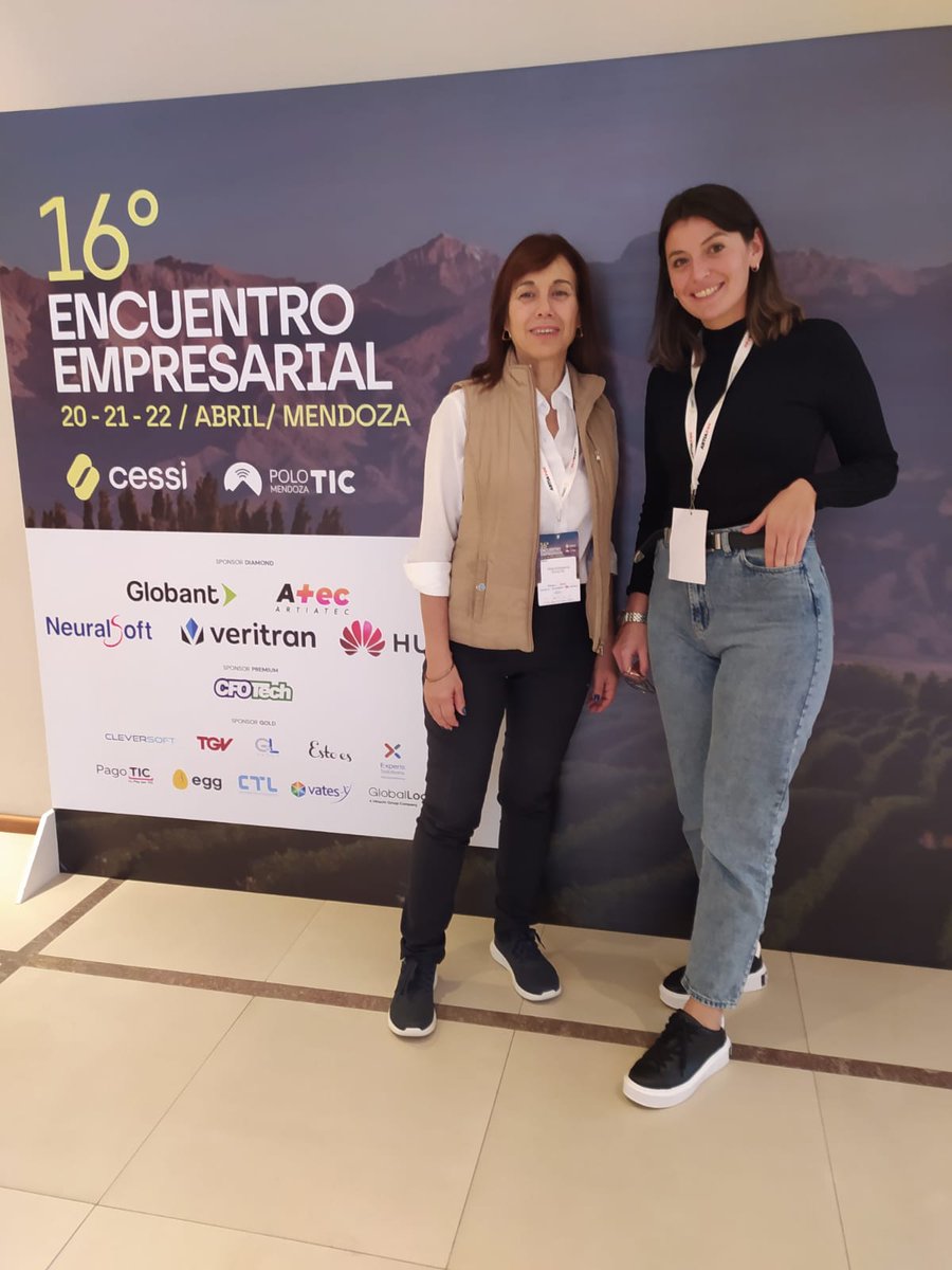 Hoy, durante el segundo día del #EncuentroEmpresarial2023 de <a href="/CessiArgenTIna/">CESSI Argentina</a>, <a href="/aliecheve/">Alicia Echeverria</a> de @mercapsoftware junto a <a href="/yenien_evang/">Yenién Evangelista</a> de Nómade Makers