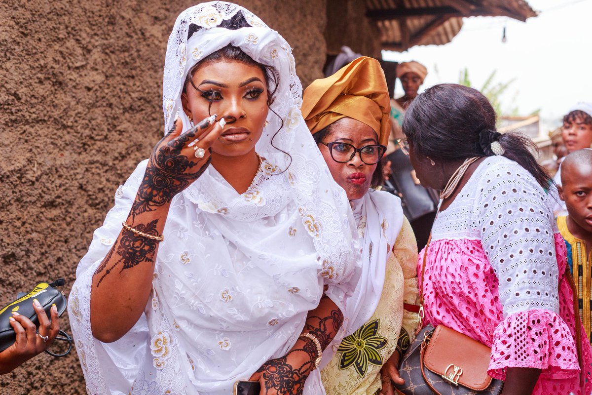 Nudestudio237's tweet photo. #Wedding moments, Emotions and sensations.. always a Pleasure...
@TheCameroonianZ
@StephaneNounamo
@Xtincell
#weddingseason
#LiveLifeFree
#camerounphotographer https://t.co/tJRMob2PXN