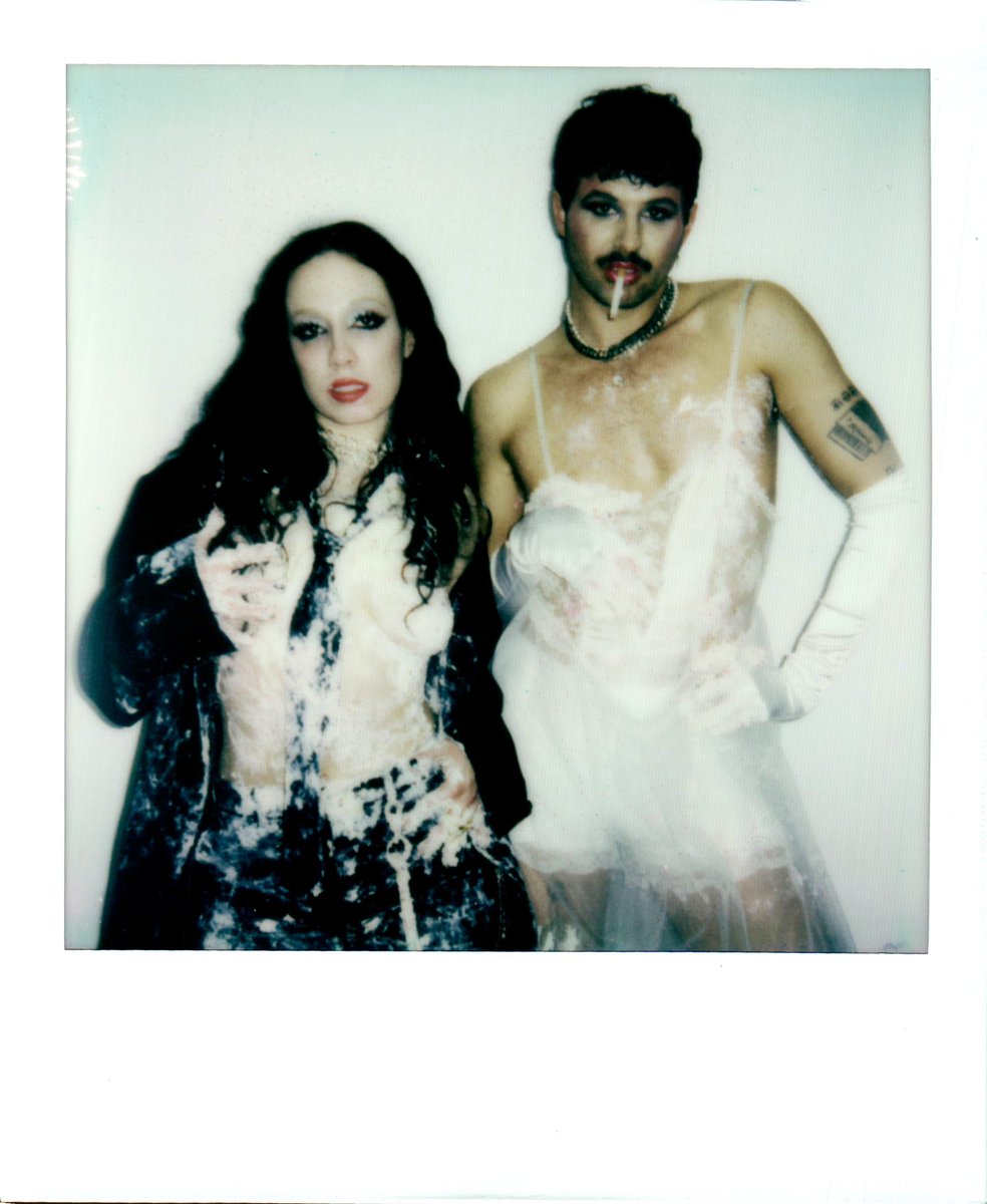 sizzyrocket's tweet photo. are we freaked and gagged ?! 🥵💍 https://t.co/DJ6xJRCpTo https://t.co/Xp0k8KzSR9