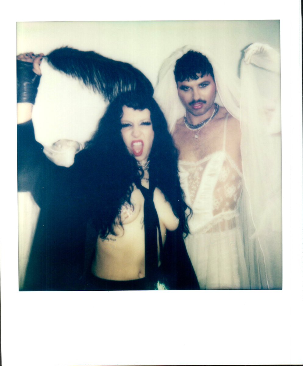 sizzyrocket's tweet photo. are we freaked and gagged ?! 🥵💍 https://t.co/DJ6xJRCpTo https://t.co/Xp0k8KzSR9