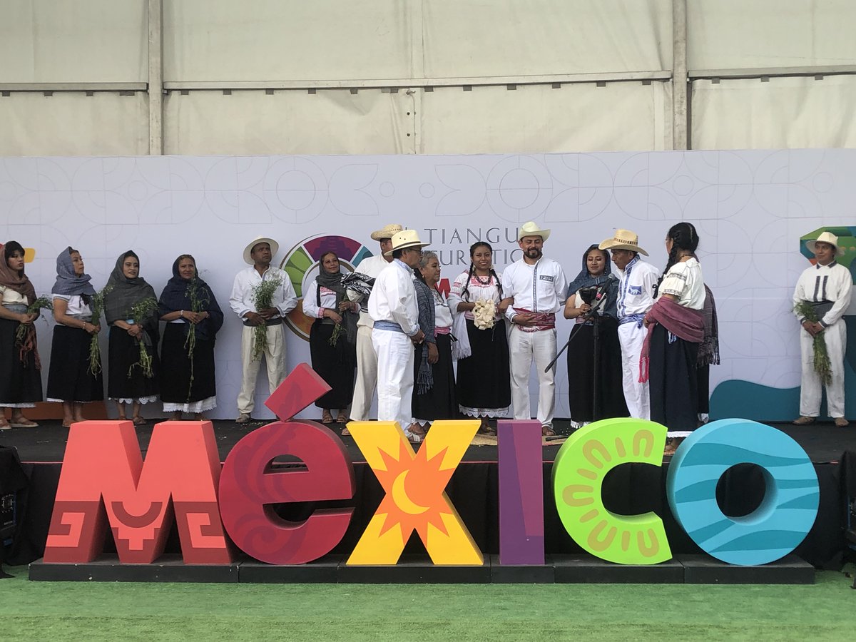 Graupix's tweet photo. The last @TianguisTurisMX took place in @turismocdmx @CentroCitibnmx 
I'm sharing my highlights: https://t.co/eCxiT7uVGD @FestivalChoco @gggdl2023 @LosCabostourism @NuevoLeonTravel @tesorosdmexico @TrenMayaMX @grupohabita 
@SECTUR_mx @iberia #GraupixDF #GraupixMICE https://t.co/rpYhOQOQlp