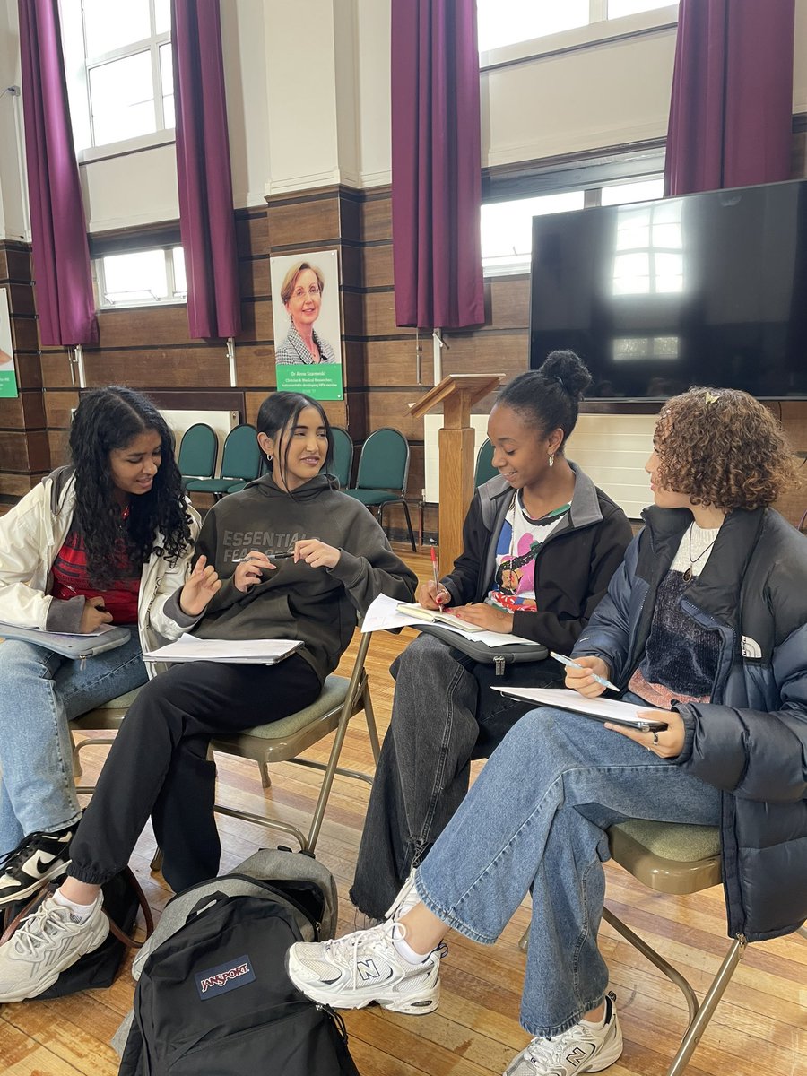 Our new L6 head girl team and captains taking part in leadership workshops facilitated by Karen Kimura, GDST Learning and Development Manager. Thank you to Karen for being so helpful when brainstorming with the girls ideas for their new roles. #GDST #WhereGirlsLearnWithoutLimits