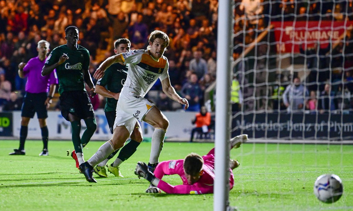 CambridgeUtdFC's tweet photo. Joey's rebound from the spot helped earn a share of the spoils at Home Park last season. 📸 https://t.co/Nkgrz65fMz