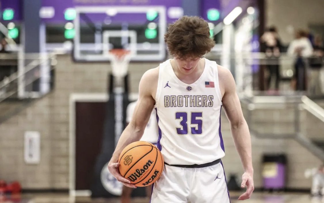 CBHS Basketball 🏀 tweet media