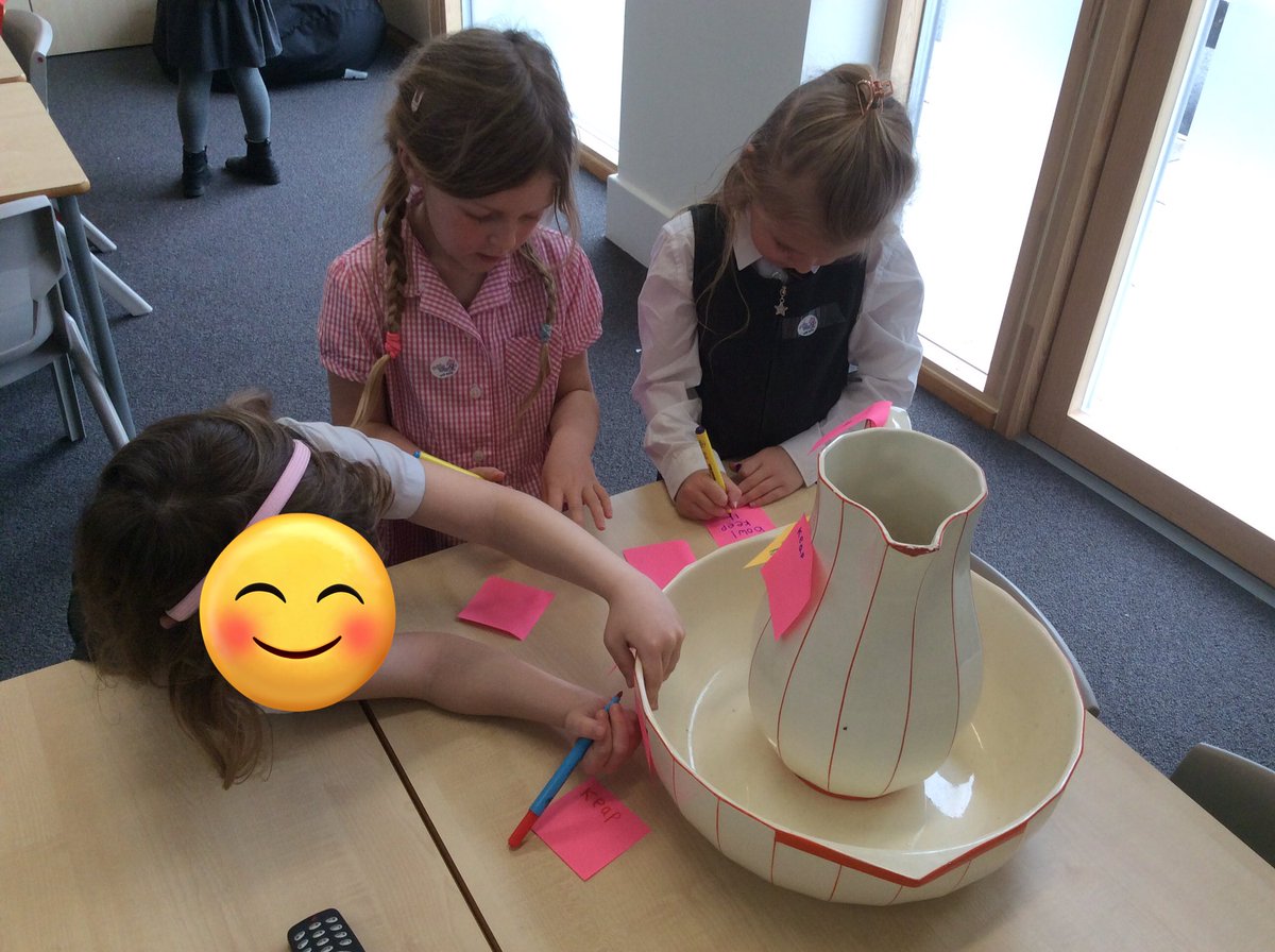 SPMVElm's tweet photo. 🔍The historians in Elm Class have been doing some super detective work today.  We have been on a special mission to sort out some interesting old objects.  What are they? What were they used for? How long ago were they made? 🔍 https://t.co/gEE7lvrKd2