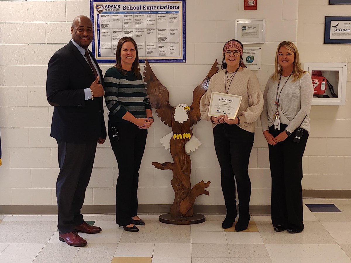 WWCSD's tweet photo. Congratulations to our March G.E.M. awardees Jean Barber (Schweitzer Elementary), Jeanie Down (Transportation), Larry Lyman (Wayne Memorial High School) and Julie Rave (Adams Middle School). Thank you for Going the Extra Mile! https://t.co/qF5GFgimbb