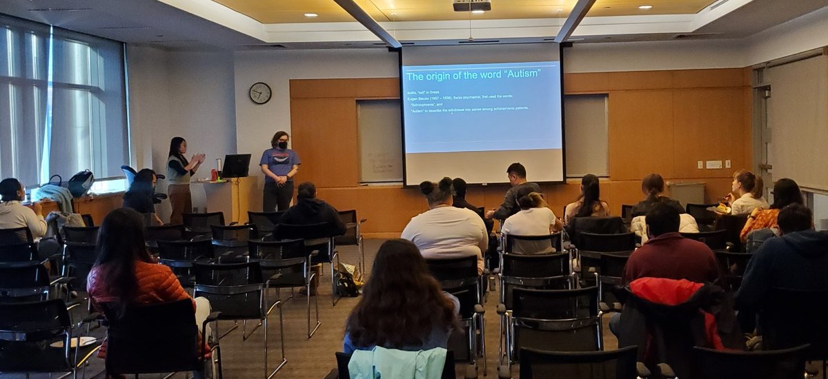 UChicago Graduate Recruitment Initiative Team tweet media