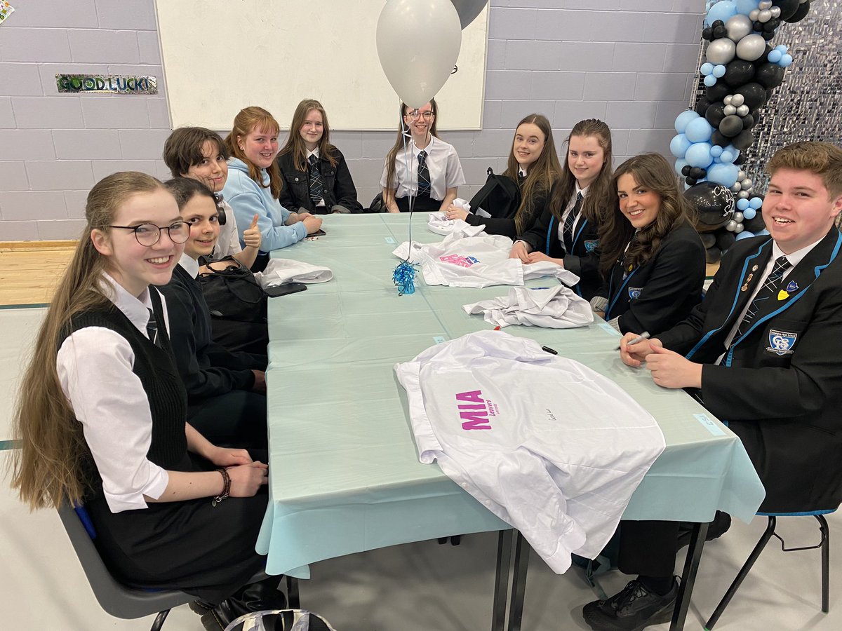 CglenHighSchool's tweet photo. Some of our leavers today! #classof23 #wearecalderglen https://t.co/MkS9SXCdz6