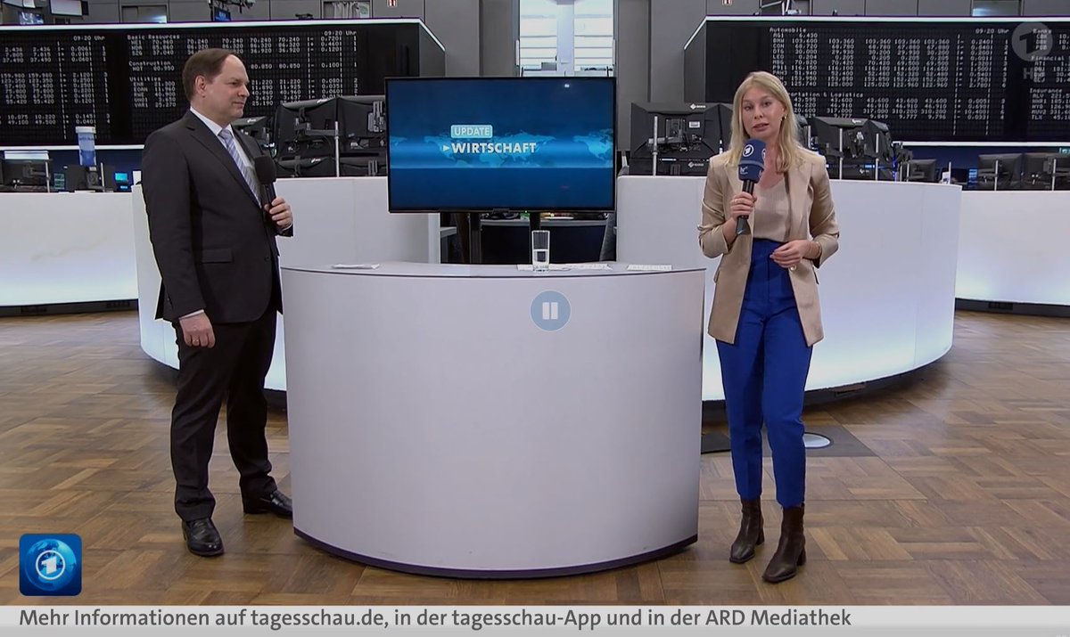 ChristianKopf's tweet photo. Thanks to @AnneCatbe for having me on @tagesschau "Update Wirtschaft" from @boersefrankfurt. Much higher market interest rates and falling inflation are likely to provide savers with positive real returns in the future – if they seize the moment to invest
https://t.co/D7q6gfoqQZ https://t.co/boA42ARn9S