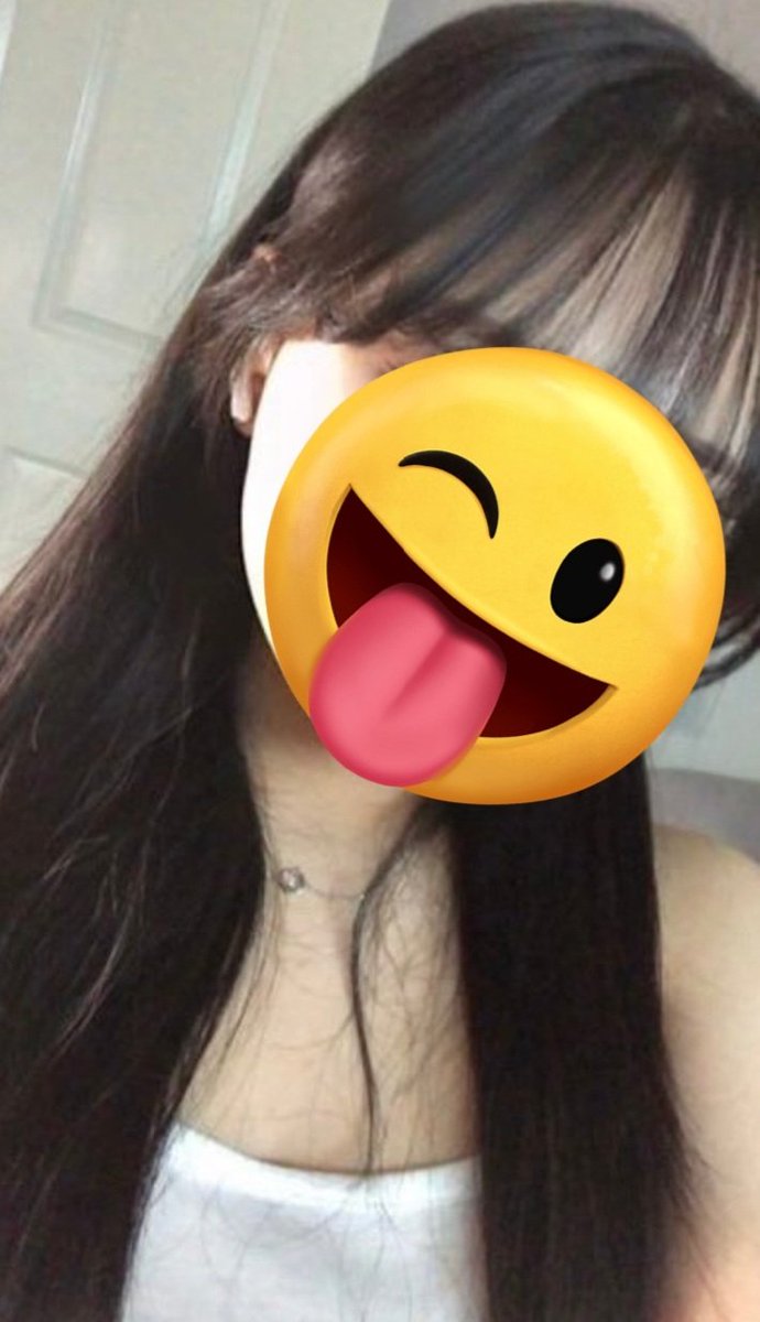queenaly00's tweet photo. 여자 인증 × https://t.co/jT4YcLaqUU