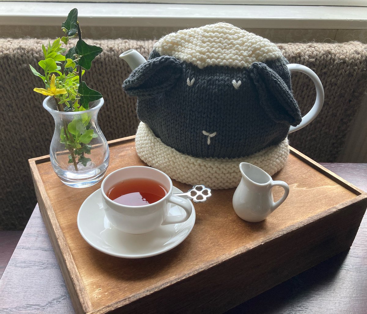 Sleakeknits's tweet photo. It’s  #NationalTeaDay so I thought I’d bring out my sheep tea cosy from my Breakfast Cosies for Ewe #knittingpattern https://t.co/wkXlCxWxJf