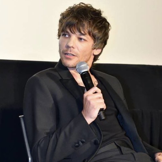 louaylor comfort (@louaylorcmft) on Twitter photo 