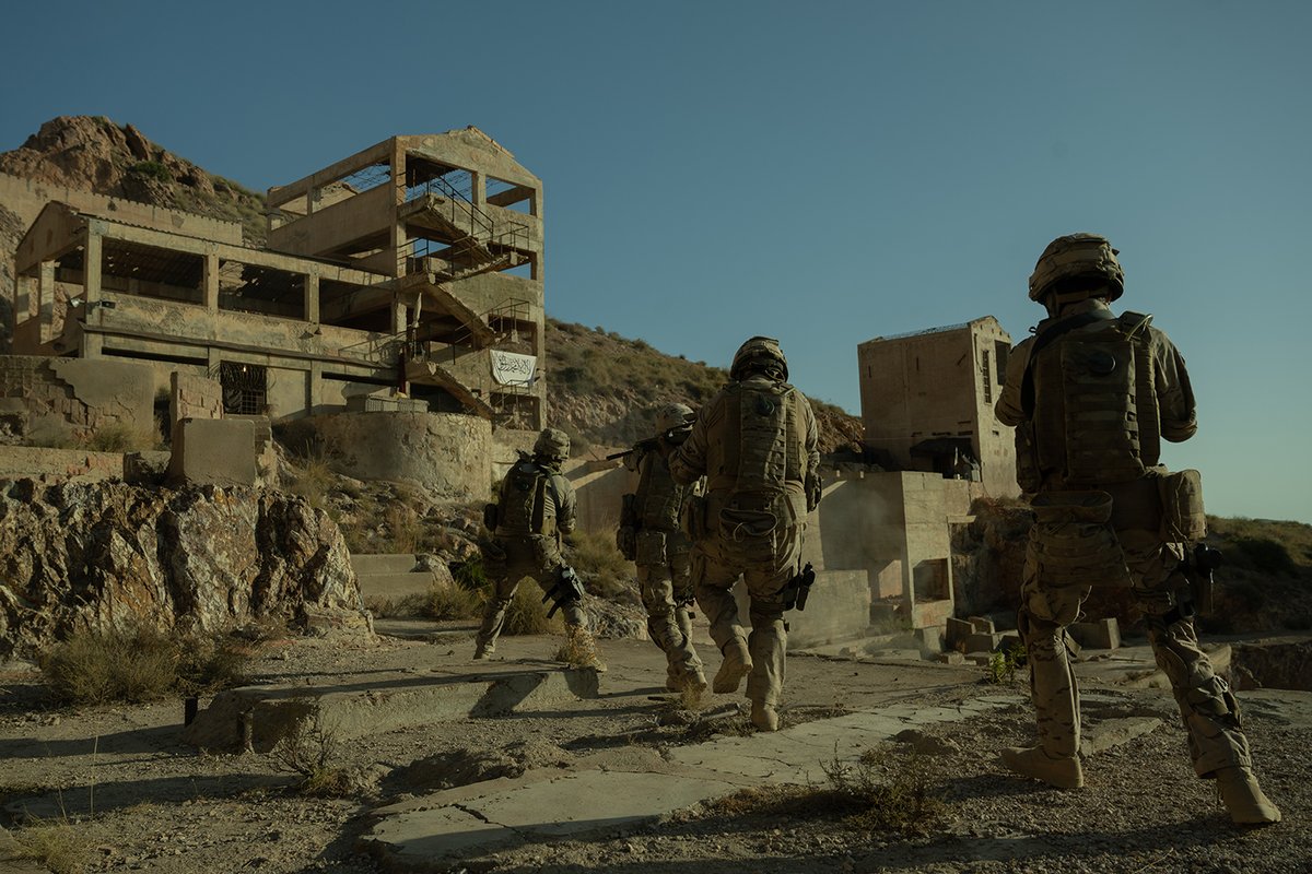 ℹ️ Extracción: proceso según el cual se traslada al personal de un ambiente hostil a un área controlada por personal amigo.

🗓 Fecha de la extracción: 18 de mayo.

🪖 Equipo: #LaUnidadKabul.

🌐 Lugar: Afganistán.

📋 Consultar archivo de extracciones  ⬇️