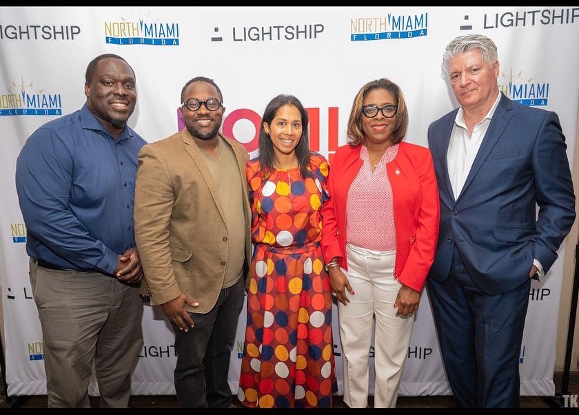 NoMiTech tweet media