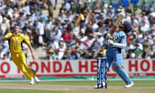 MyNameVikram's tweet photo. @sachin_rt #AskSachin @sachin_rt if you had a time machine which shot you would have played on McGrath wicket ball of 
2003 WC  Final? https://t.co/peX8vUQSHB