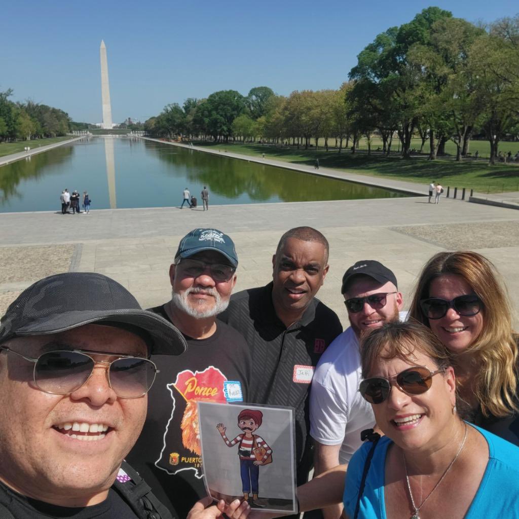 BrandyBlackbb's tweet photo. What a week with the T-mobile Department of Defense team in DC!  There were some really fun team building moments.  @Heatherwardtmo @jneal12488 @YvetteG17125034 @montrose_carla @gismondi_mark @wendell_gee70 https://t.co/x6xX0Aorrv