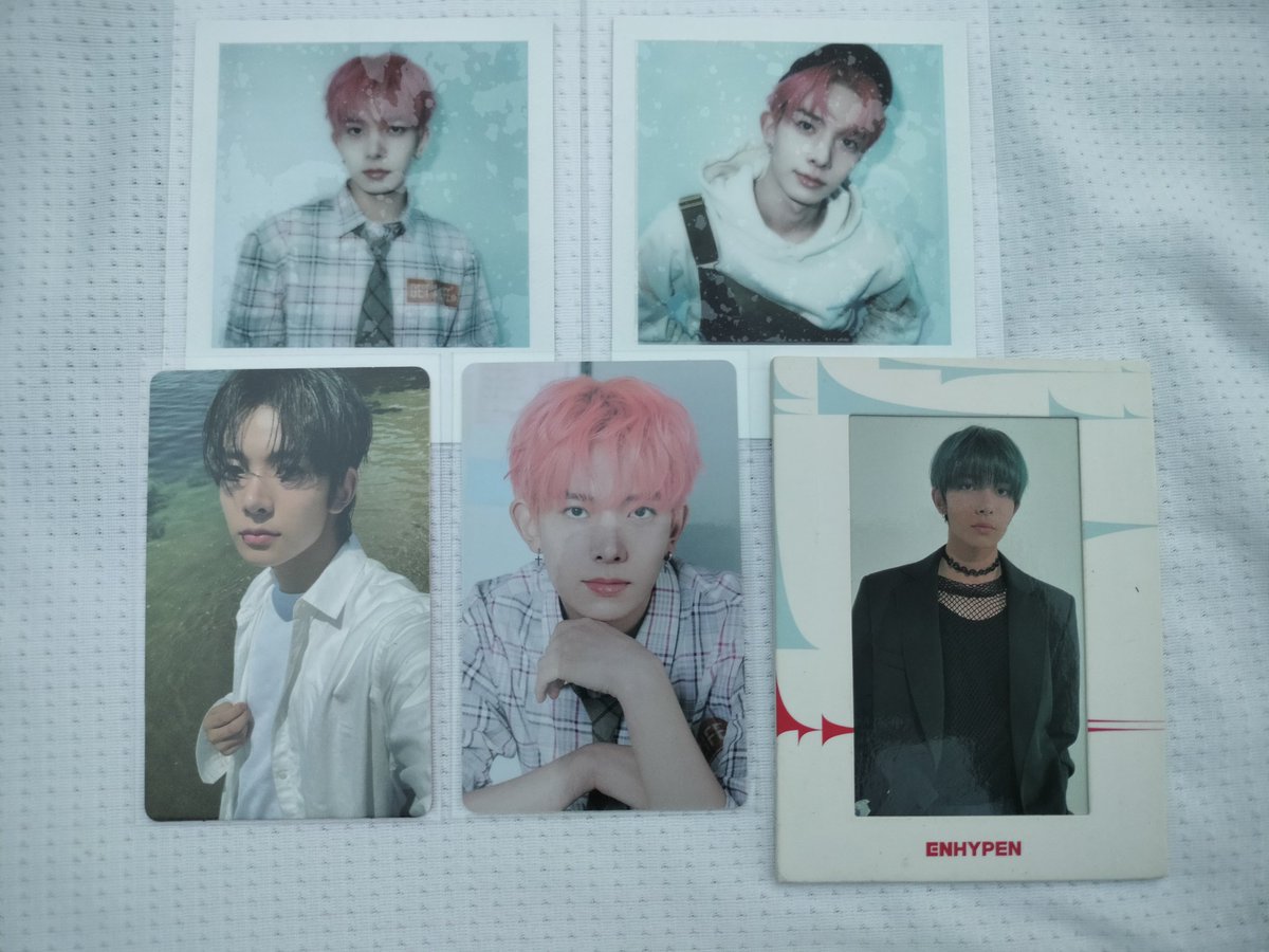 iloveyouThe8's tweet photo. #juliexmaronhand 

SET FOR 600 PESOS 🤍
MOD: Shopee checkout 
MOP: Gcash/COD
Will ship upon payment or checkout 🫶 https://t.co/a6a89sh2kG