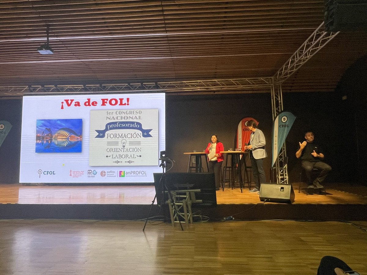 M. Antònia FOL tweet media