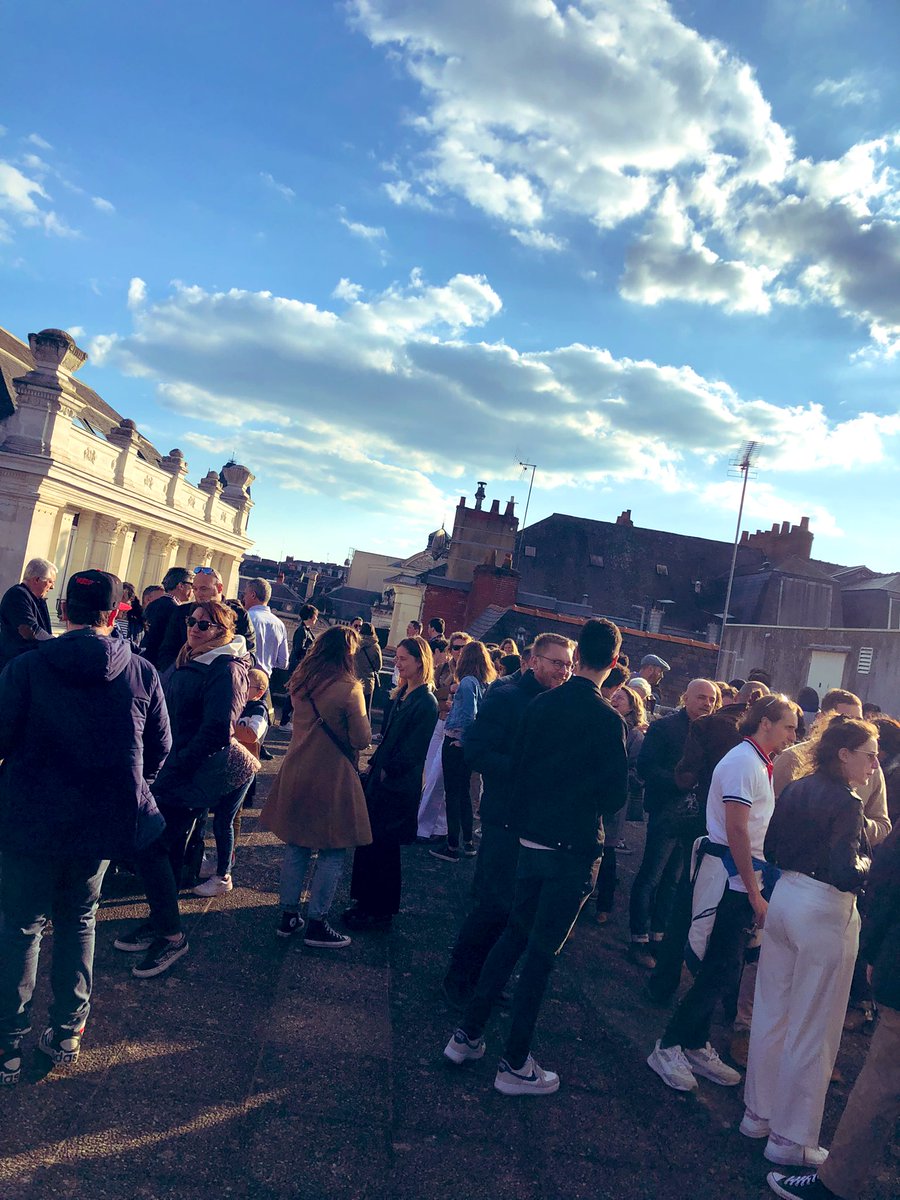 Soirée pleine pour le lancement de <a href="/VinoMusicOff/">VinoMusic</a> 🍷☀️🪩 Un bonheur cette soirée sur les toits de Angers <a href="/We_Forge/">WeForge</a> ❤️ Merciiii