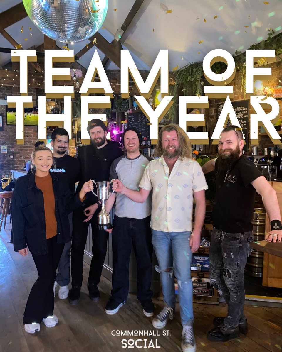 Ladies and gentlemen, introducing the Team of the Year! 🎉 And before you ask, nobody's drunk ale out of the trophy… yet #CommonhallSocial