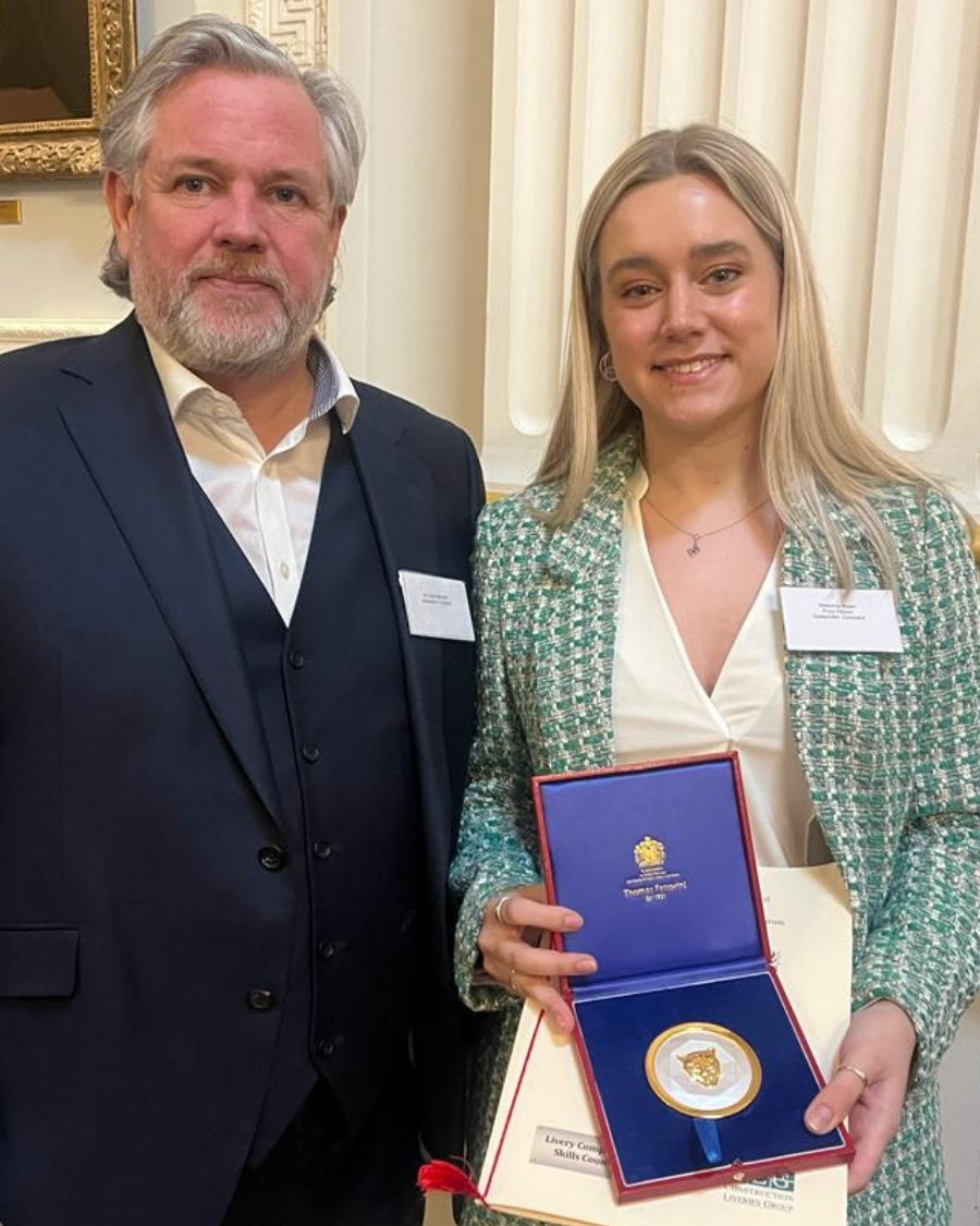 🌟Congratulations to former Foundation Programme trainee and Goldsmiths’ Company Apprentice Maddy Rowe for being nominated by her peers as the Goldsmiths’ Company Apprentice of the Year 2022/23!