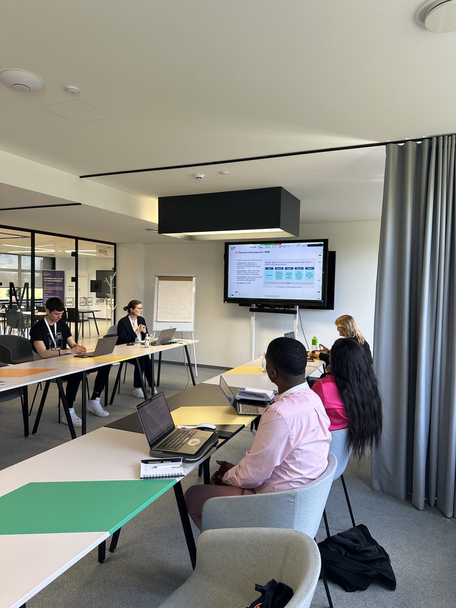 💡We have already heard a speech “Continuing the Dortmund story “ by Carsten Wolff!
Now we have 2 ongoing sessions:
Achieving Quality of Life in Smart Cities through Projects (B. Pasian and V. Kumpikaitė-Valiūnienė)
Eng. Smart Cities (G. Tabunshchyk, G.Marcinkevičius)
#ETEMS2023