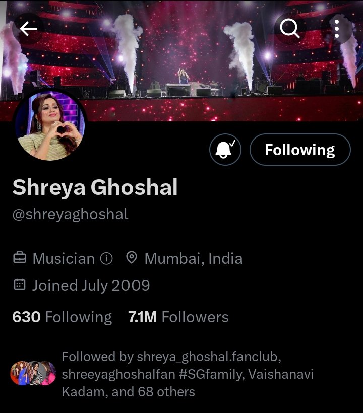 shreyaharshdeep's tweet photo. Where is #BlueTick https://t.co/zwqscw3UFc