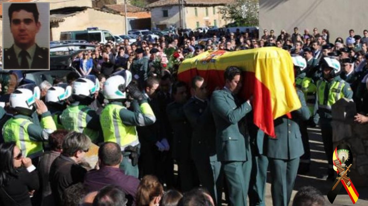 jucilnacional's tweet photo. 10° aniversario de la muerte del Guardia Civil del Destacamento de Trafico de Benavente Jesús Alonso Llamas, tras ser arrollado por un camión mientras prestaba auxilio a otro vehículo.

Memoria para nuestros caídos.

#inMemoriam https://t.co/k16v9047uq